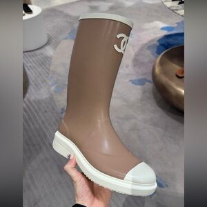 CHANEL Beige and White Logo Rain Boots